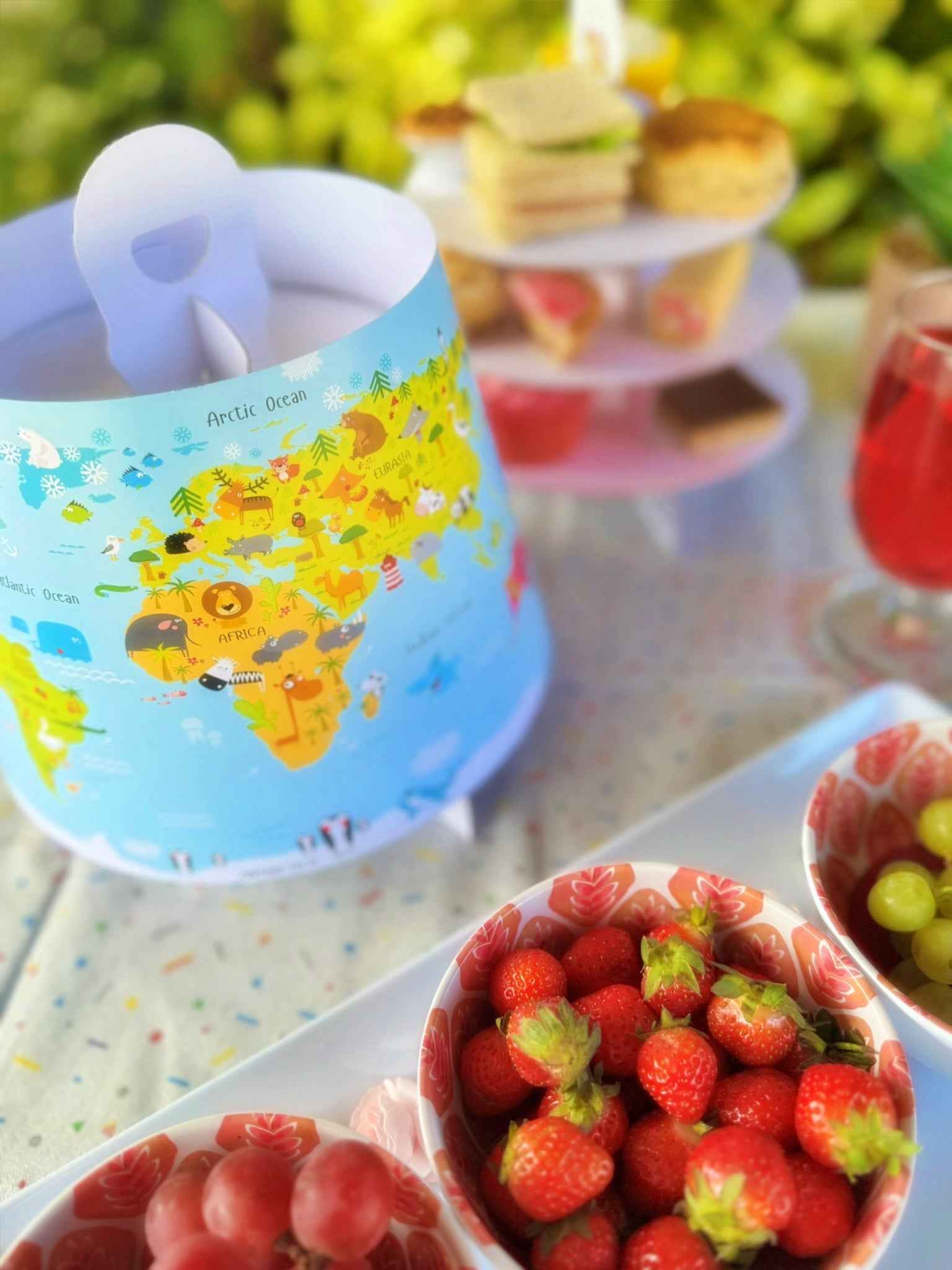 10 x Children's World Afternoon Tea Stands - 3 Tier